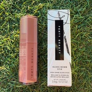 Fenty Beauty Gloss Bomb Stix High-shine Gloss Stick  in Fenty Glow